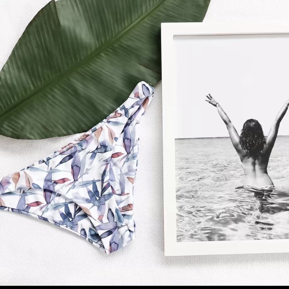 Midori Parker bottom in Lanai print
Small